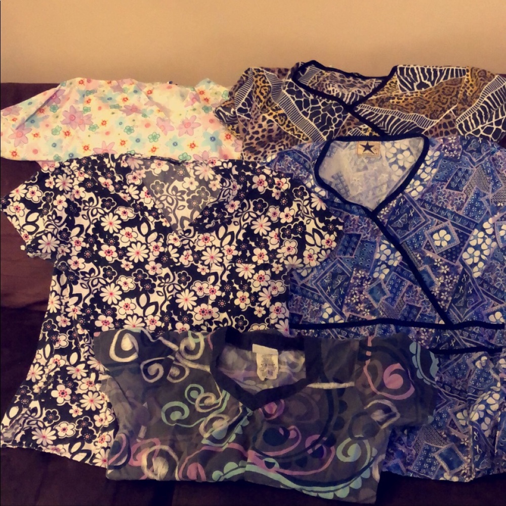Scrub tops - Picture 1 of 1